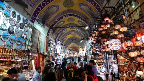 Chợ cổ Grand Bazaar ở Istanbul