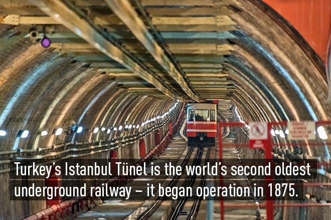 đường ray dưới ngầm ở istanbul