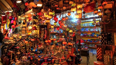 gian hàng lung linh trong chợ grand bazaar