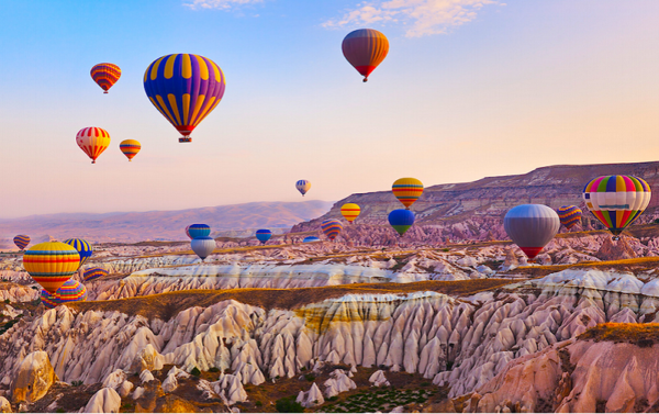 Du lịch Cappadocia: Trải nghiệm bay khinh khí cầu tuyệt vời